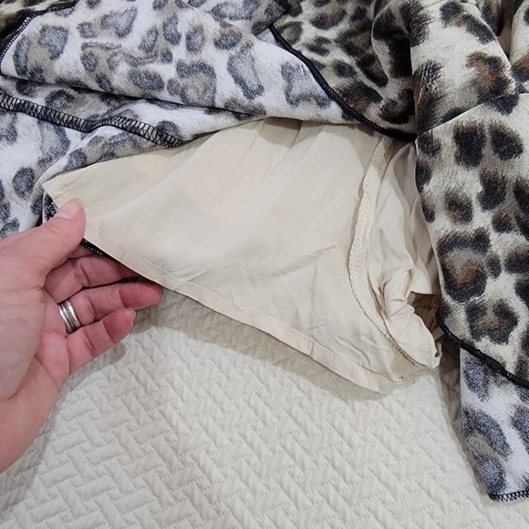 NEW Main Strip Turn up the Sass Skort Leopard ruffled Mini skirt Size M - Picture 9 of 16